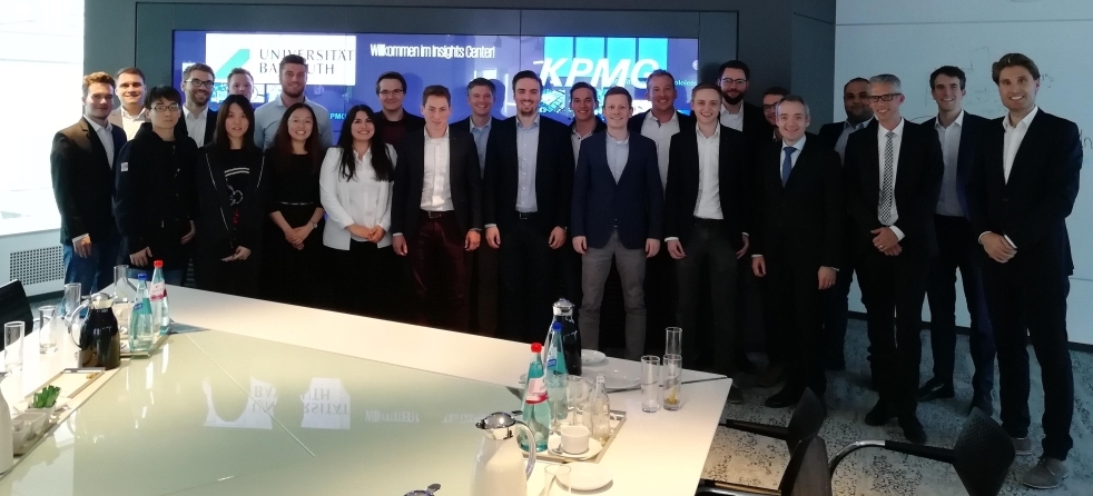 26. Oktober 2018: Exkursion zum „Data Insights Center“ am Frankfurter Standort, in Kooperation mit der KPMG